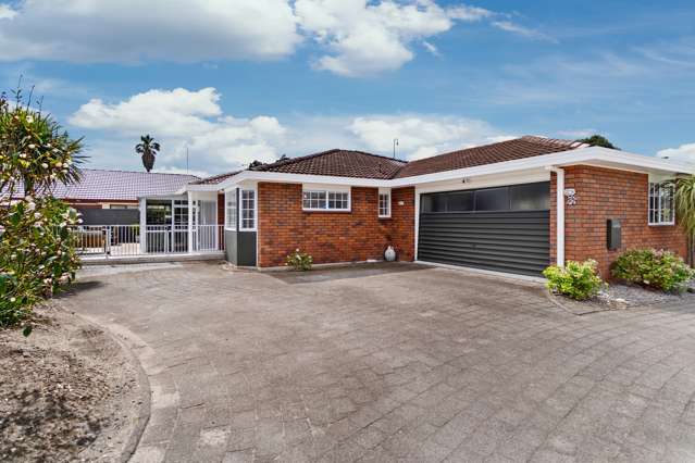 52a Sunrise Avenue Mount Maunganui_1