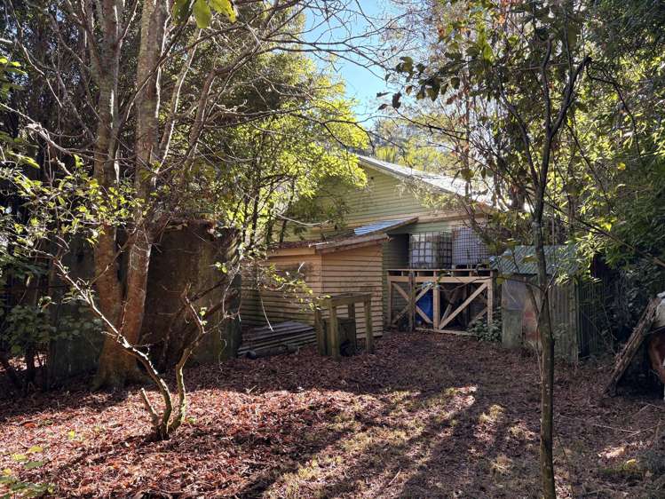 12 Glendining Road Waihua_14