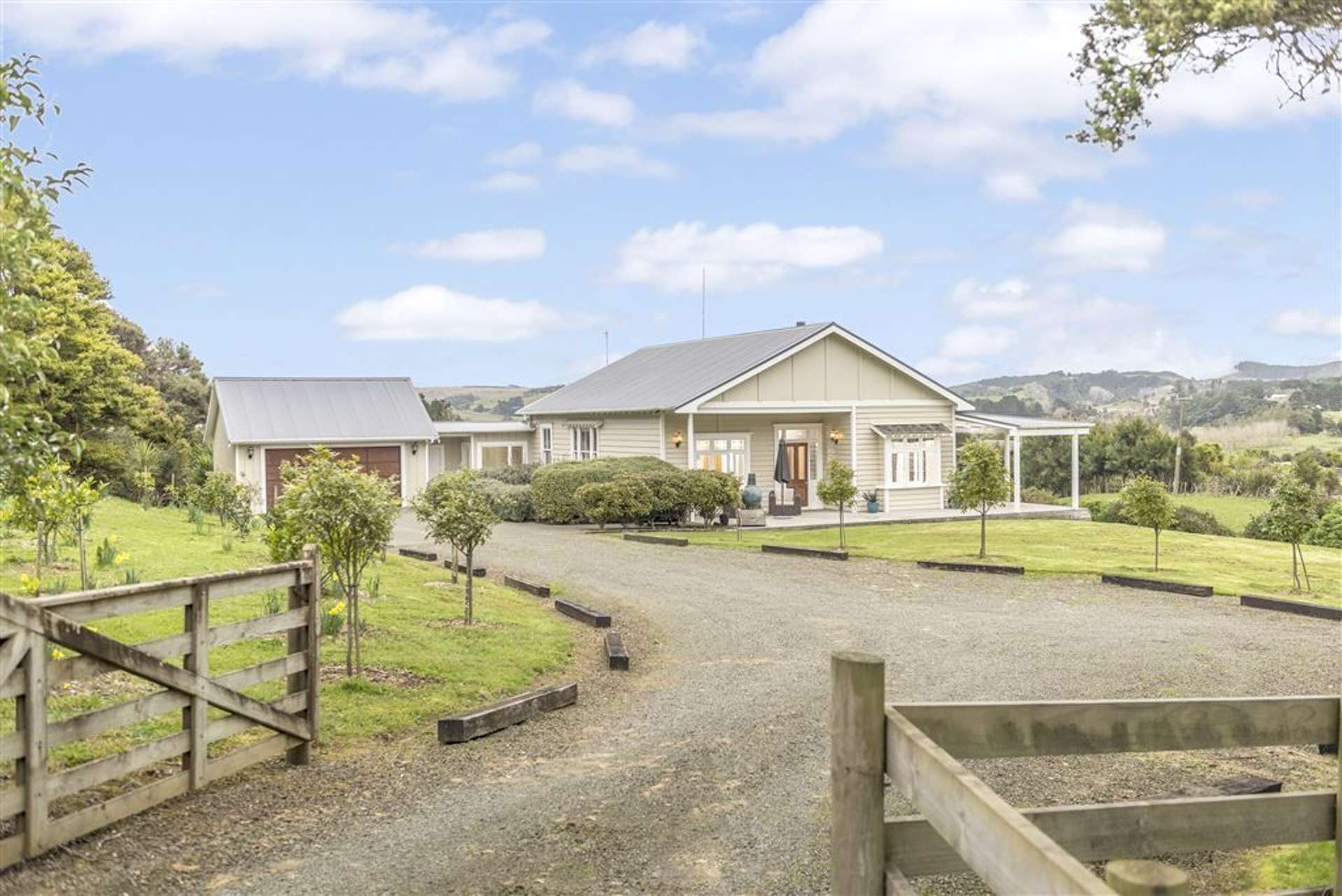 83 Tarrant Road Helensville_0