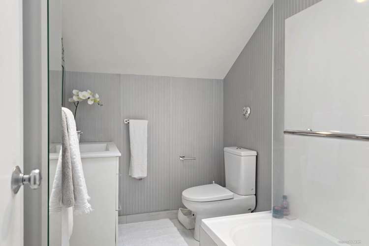 16/57 Gladstone Road Northcote_12