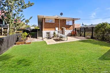 1/57 Fruitvale Road_1