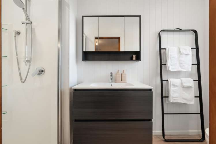 344 Ngati Maru Highway Thames_14