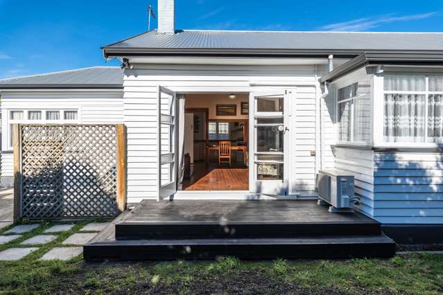 13 Kowhai Terrace Saint Martins_1