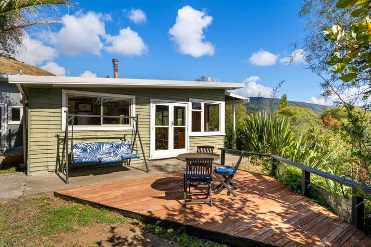 948 Queen Charlotte Drive Linkwater_36