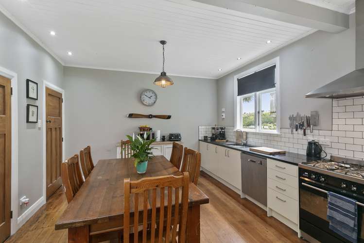 134 Totara Road Miramar_10