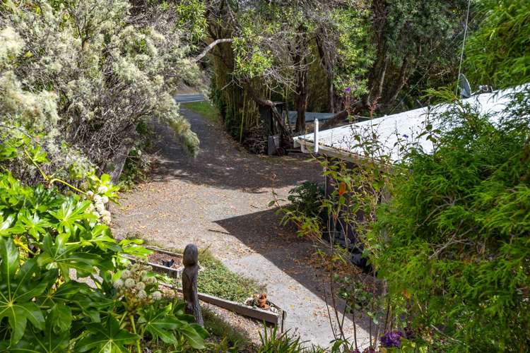 2 Rangikapiti Road Coopers Beach_20