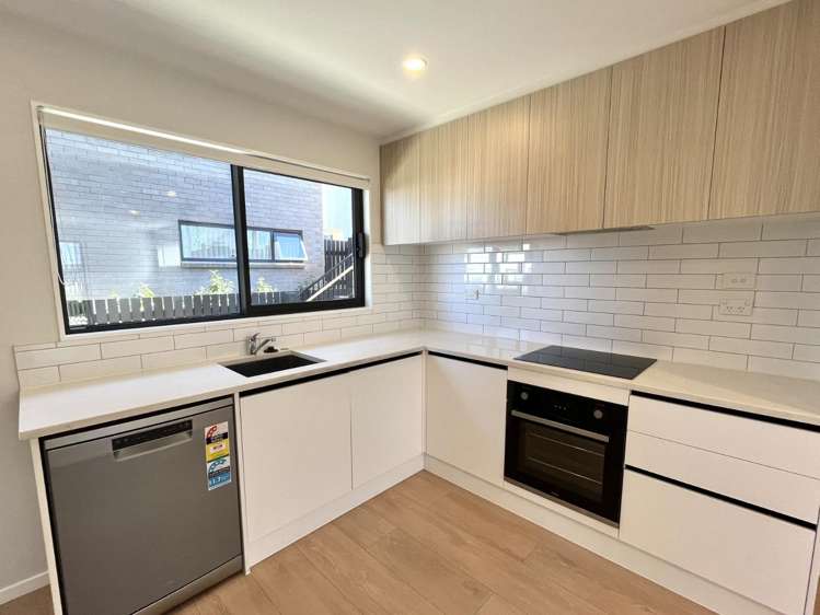 54 Huri Street 1712_3