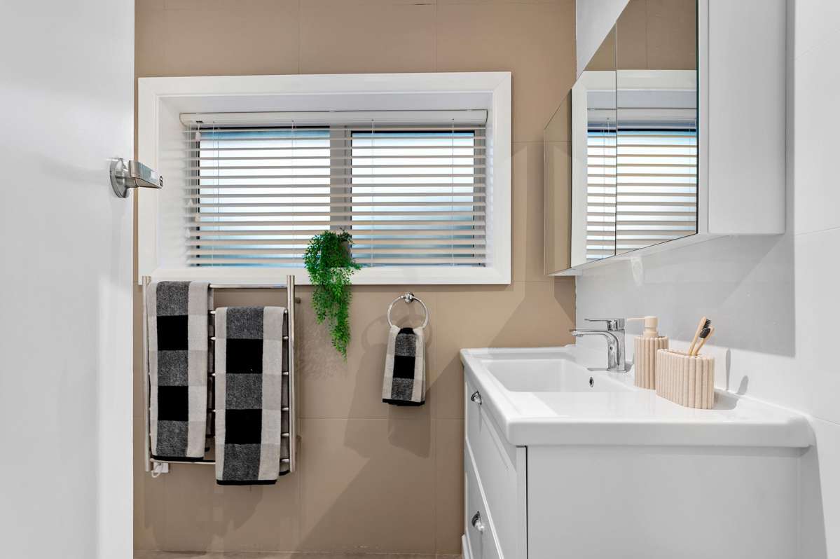 124B Glandovey Road_5