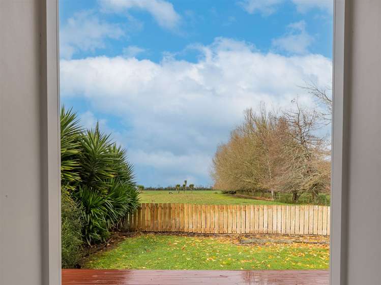 73b Saxbys Road Deanwell_13