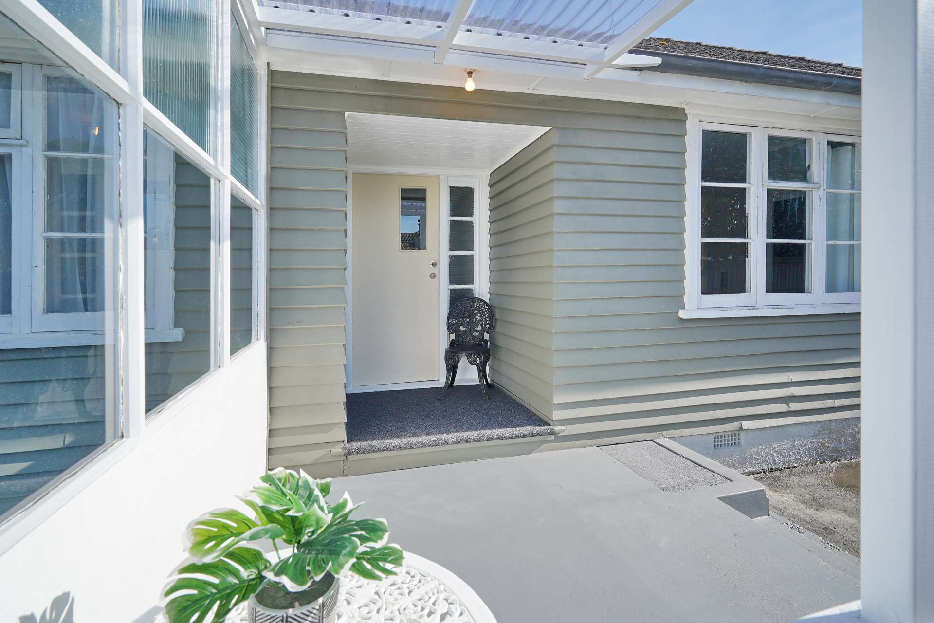 1/331 Wainoni Road Avondale_0