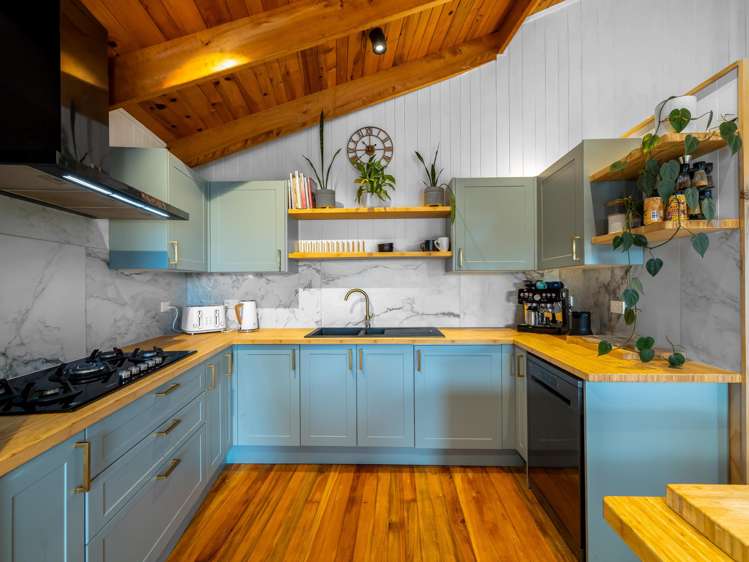 77 Te Wahapu Road Russell_7