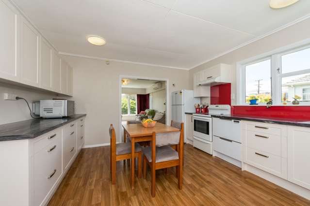 185 Wainuiomata Road Wainuiomata_2