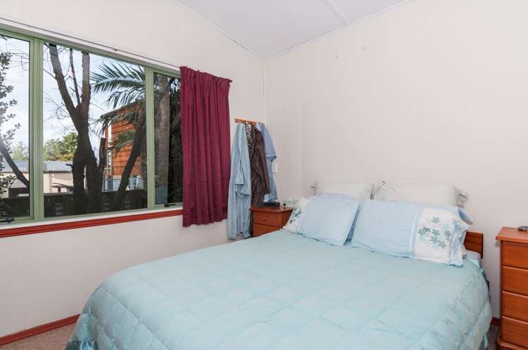 129 Windermere Drive Poike_16
