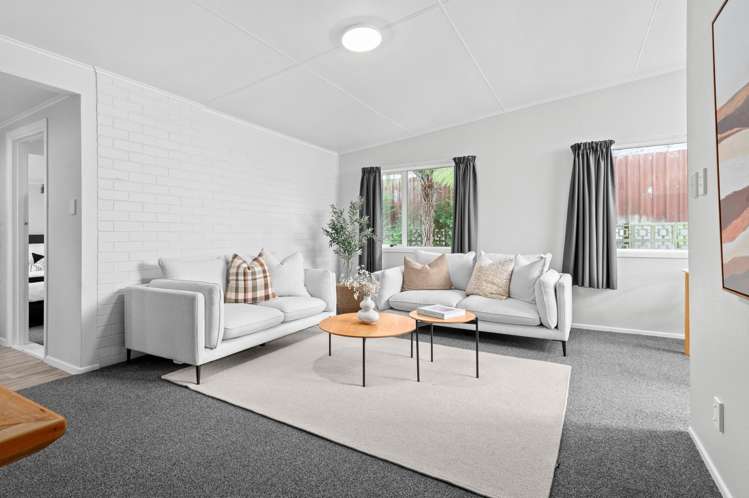 363 Cobham Drive Hillcrest_2