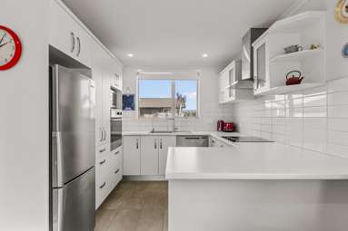 41/4 Greystone Place_4