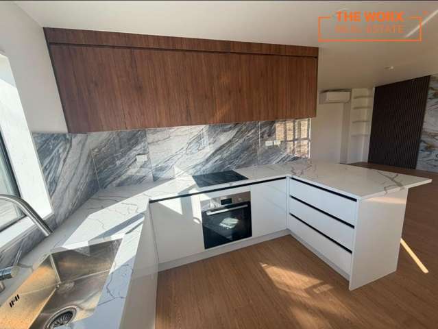 2/136 Pah Road Papatoetoe_3