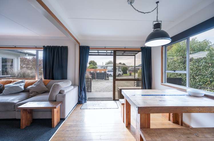 8 Dickens Street Stoke_7