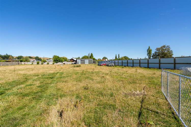 13 Waverley Street Gore Surrounds_23