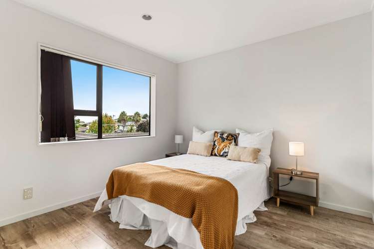 50 De Havilland Drive Goodwood Heights_16