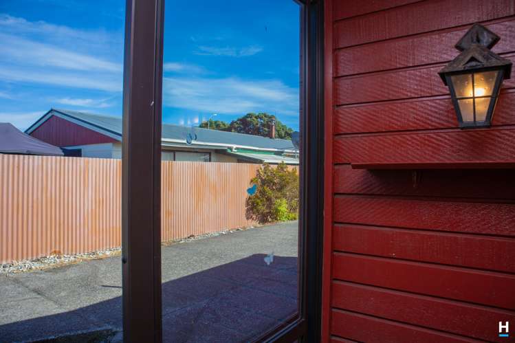 37B Cowper Street Greymouth_16