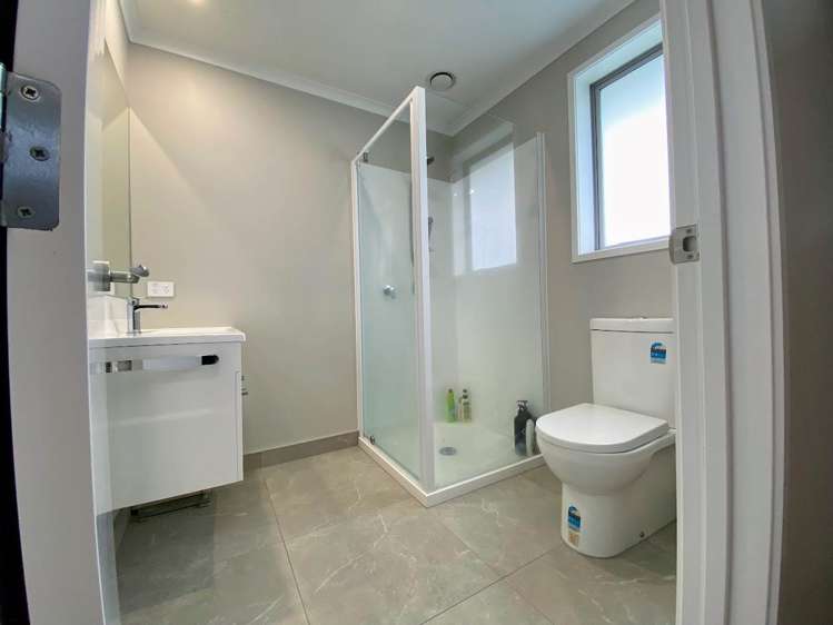 8 Okoreka Road Glenbrook_11