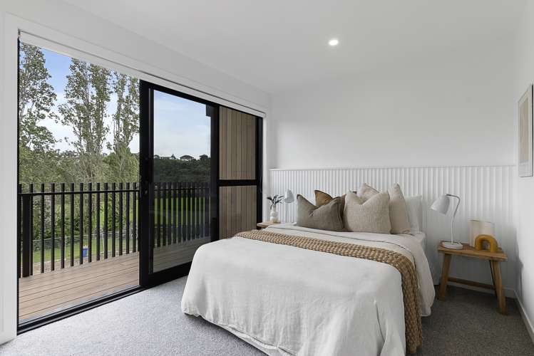 2/47 Taipari Road Te Atatu Peninsula_7