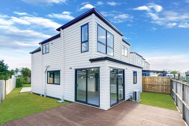 3 Bedroom + 3 Bathrooms Townhouse