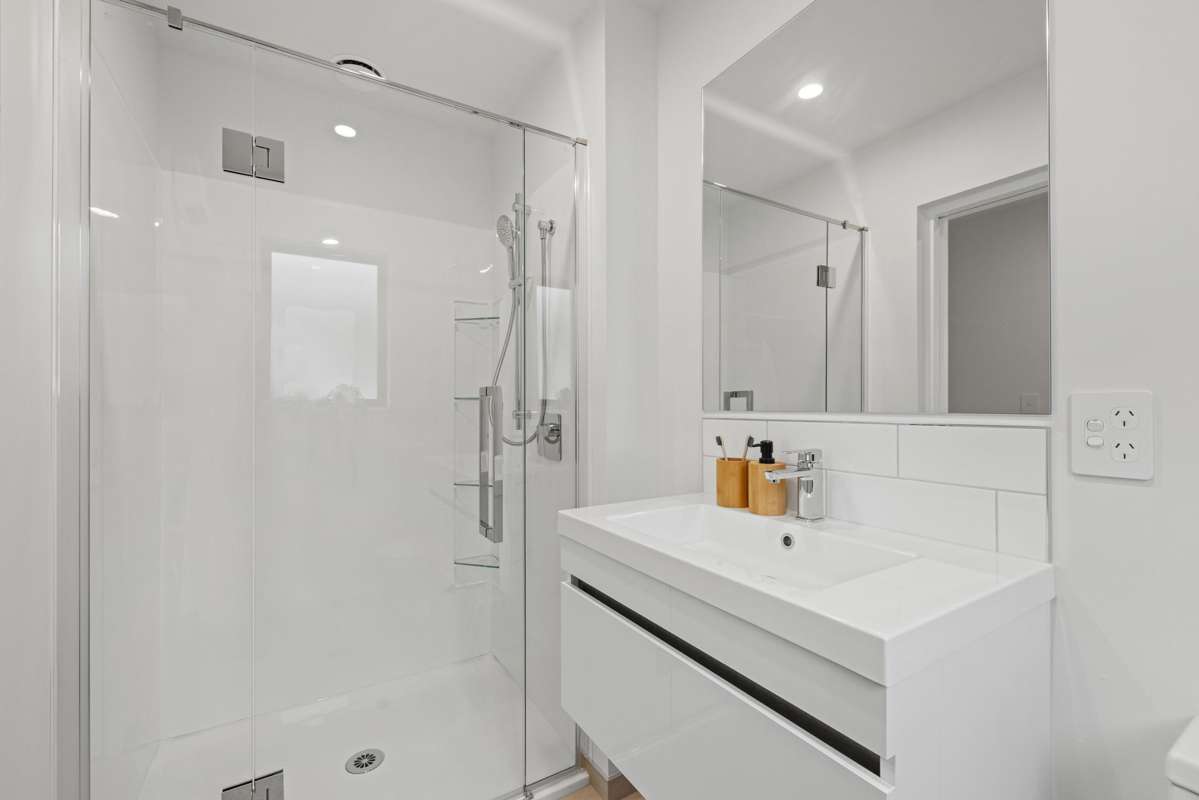3/49 Monsaraz Boulevard_5