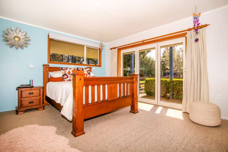 367 Utopia Road Westport_11