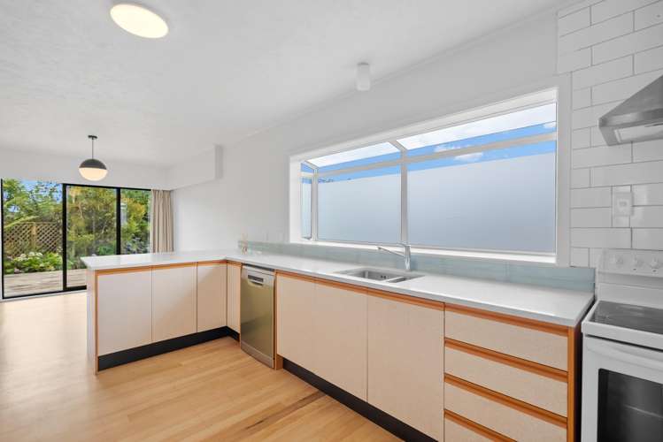 19A South Road Waipu_13