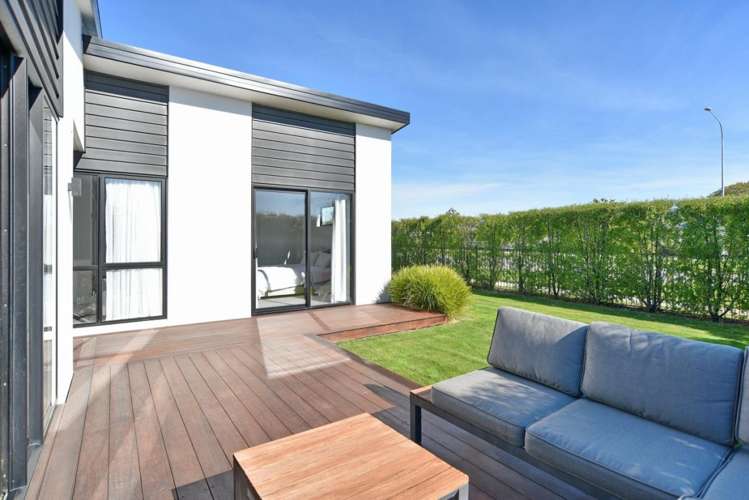 10 Jury Lane Woodend_22