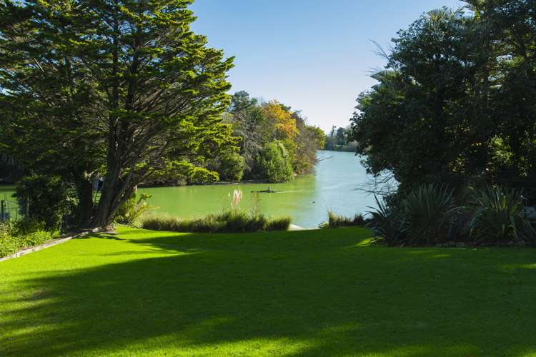 1 Riverside Road Whataupoko_23