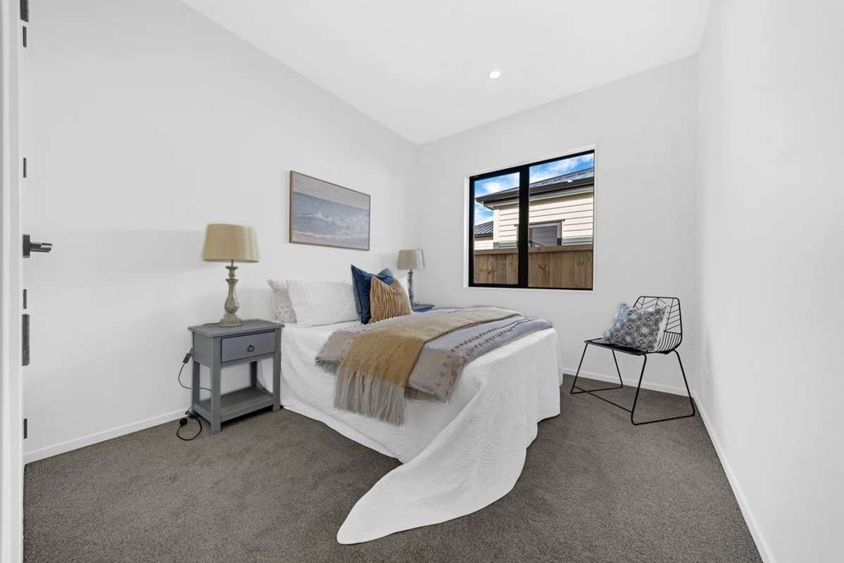 10 Furlough Road_4