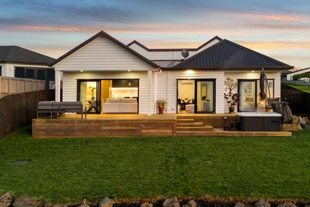 High-Spec Home and Income