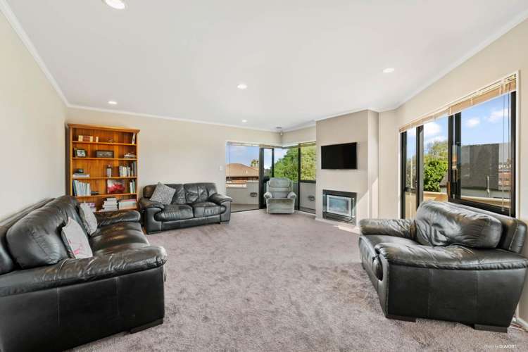 8 Chiania Place Somerville_10