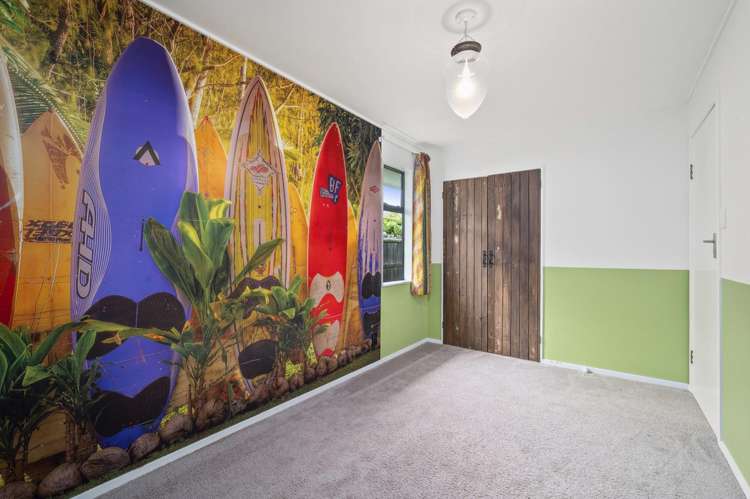 8B Holland Street Glenholme_11