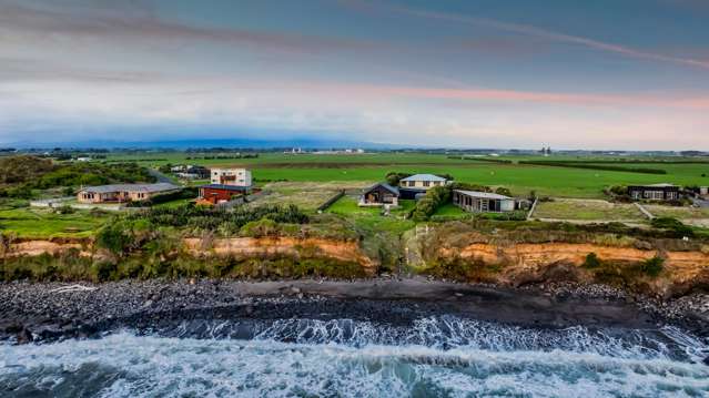 288 Tai Road Opunake_3