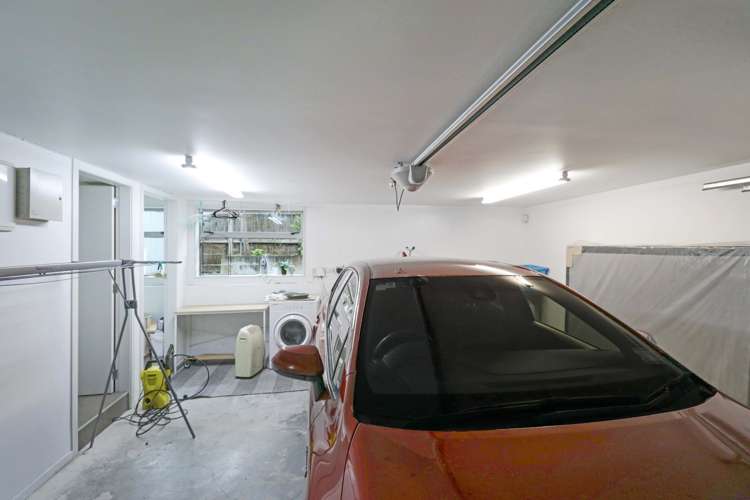 1b/10 Park Avenue Epuni_11