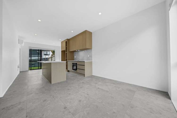 22B Tui Crescent Manurewa_3