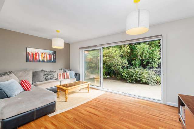 17 Rocking Horse Road Southshore_2