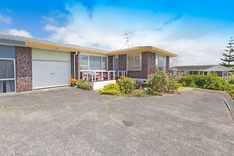 33a Rosario Crescent Red Beach_13