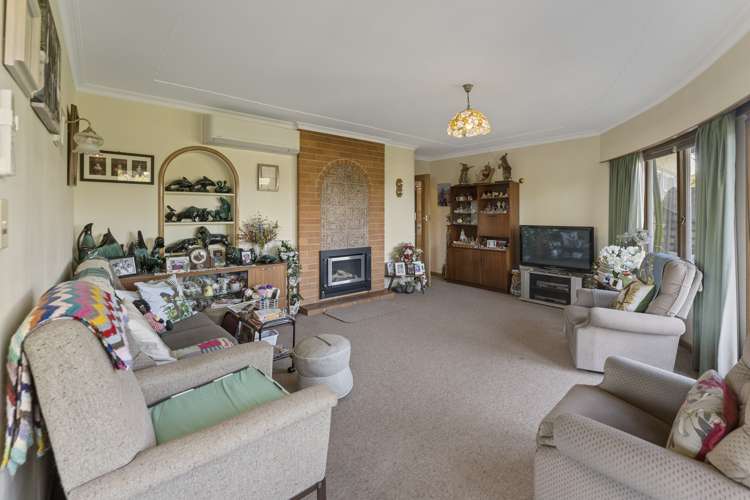 2 Fauchelle Avenue Richmond_12