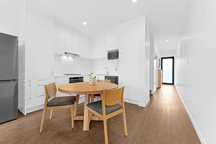 38 Salvia Lane Flat Bush_7