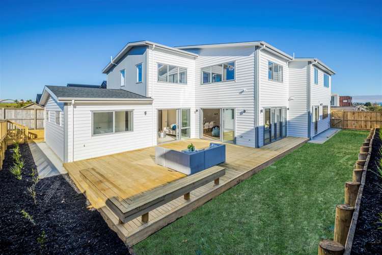 8 Whawhaki Road Beachlands_27