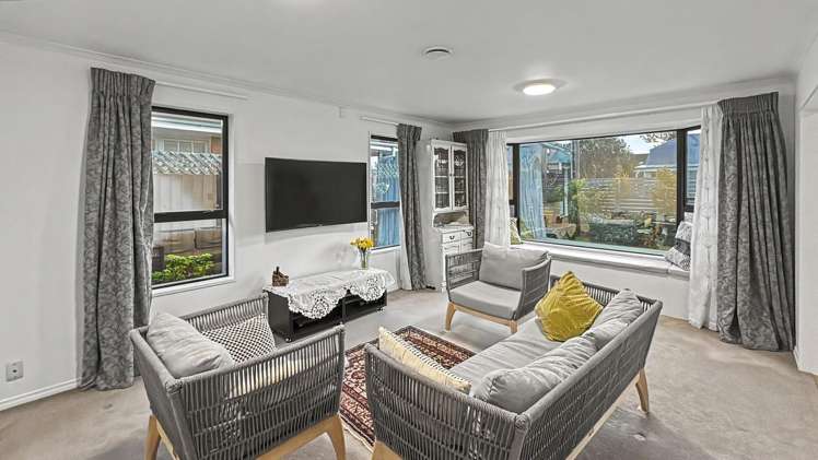 20A Chepstow Av Fendalton_3