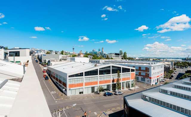 Studio 2/1 Cleveland Road Parnell_3