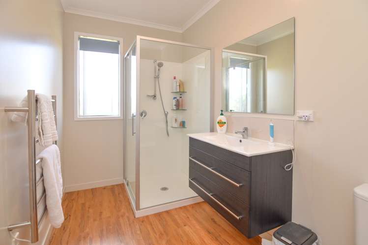 37 Branksome Place Aokautere_10