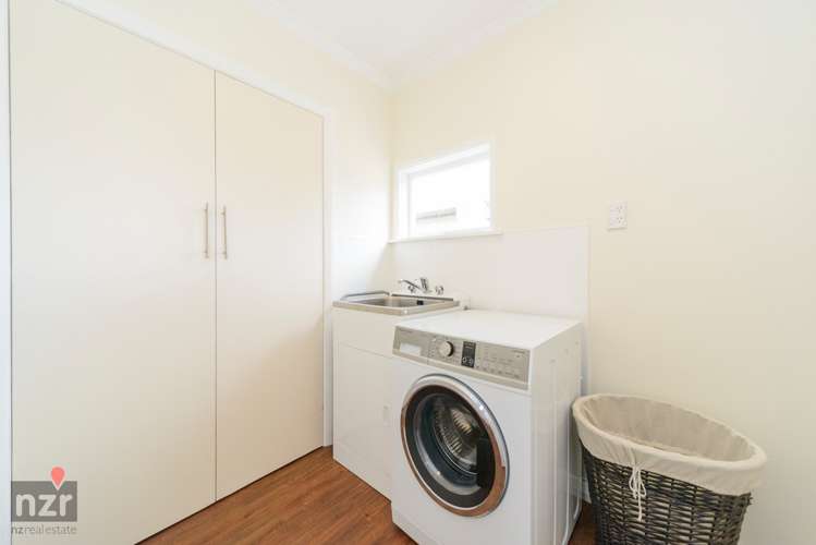 2 Simon Street Feilding_9