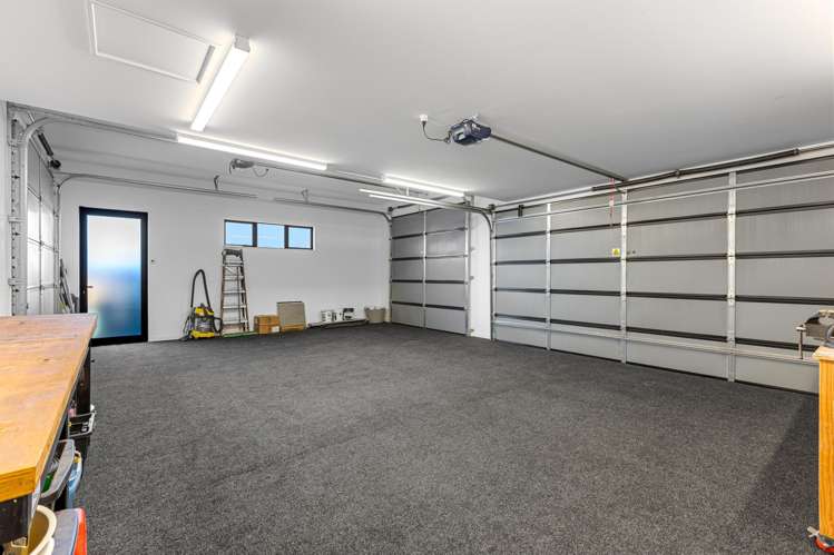 7 Veuve Drive Lincoln_21