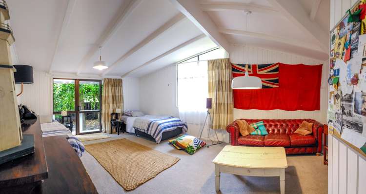 28 Florance Avenue Russell_12
